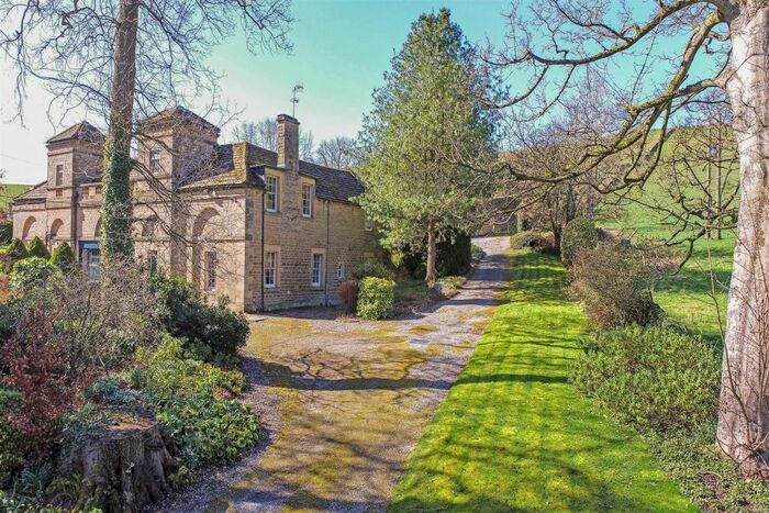 4 Bedroom House For Sale In Stoke, Grindleford Road, Calver, Hope Valley, S32