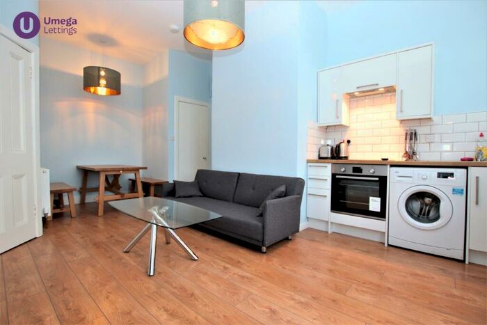 1 Bedroom Flat To Rent In Bailie Fyfe's Close, Old Town, Edinburgh, EH1