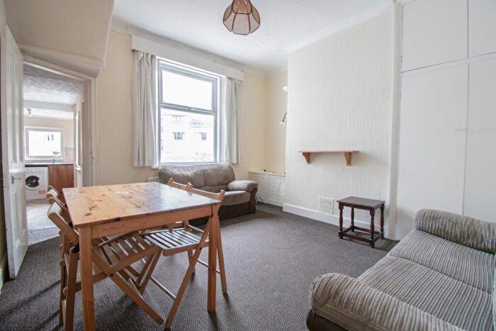 3 Bedroom Terraced House To Rent In Belle Grove West, Spital Tongues, Newcastle Upon Tyne, NE2