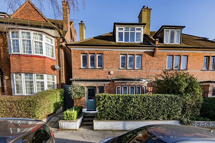 1 Bedroom Flat To Rent In Kingscroft Road, Cricklewood, NW2