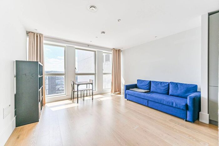 1 Bedroom Flat For Sale In Leon House, Croydon, CR0