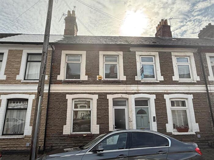 2 Bedroom Terraced House To Rent In Cyfarthfa Street, Cardiff, CF24