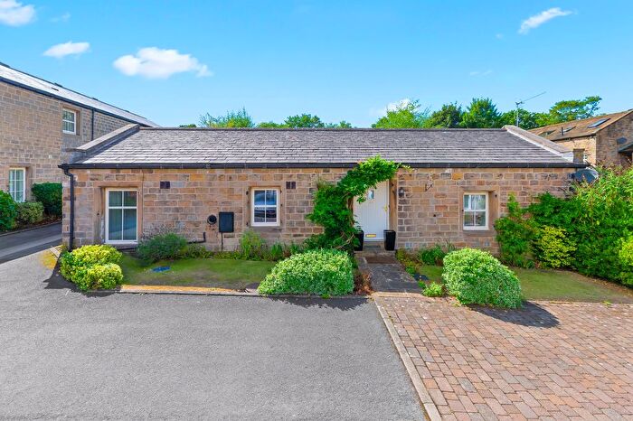 4 Bedroom Barn Conversion For Sale In Weirside, Burley In Wharfedale, LS29