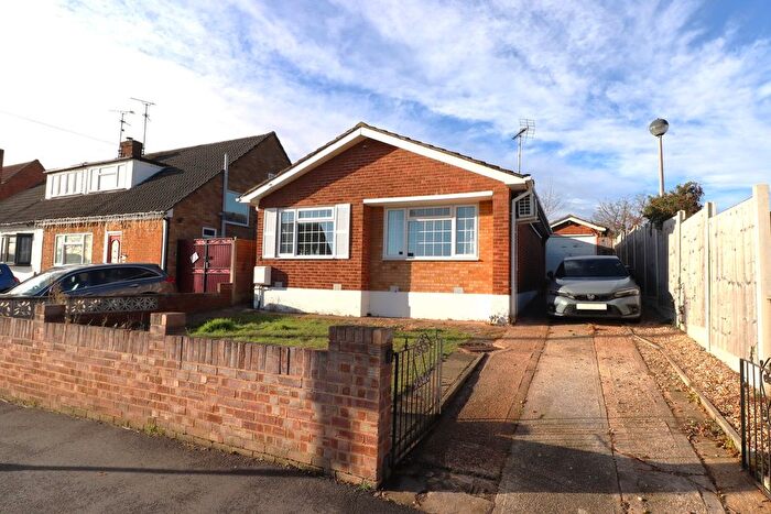 2 Bedroom Detached Bungalow For Sale In Macmurdo Road, Eastwood, Leigh-On-Sea, SS9