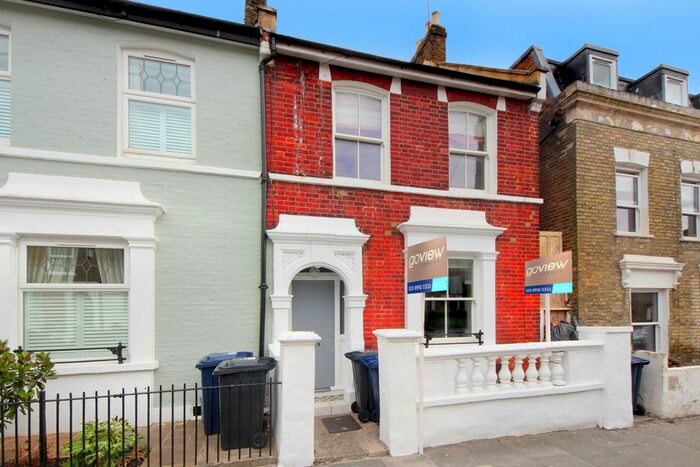 5 Bedroom Detached House To Rent In Cowper Road, London, W3