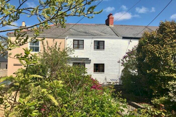 2 Bedroom Property To Rent In Carnon Downs, Truro, TR3