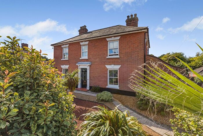 5 Bedroom Detached House For Sale In Cromer Road, North Walsham, NR28