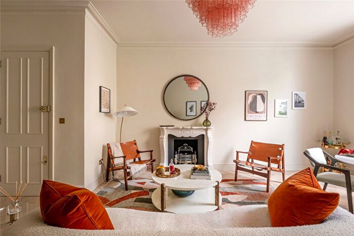 3 Bedroom Flat For Sale In Pembridge Gardens, Notting Hill, London, W2