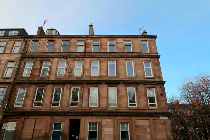 3 Bedroom Flat To Rent In Pollokshaws Road, Shawlands, G41