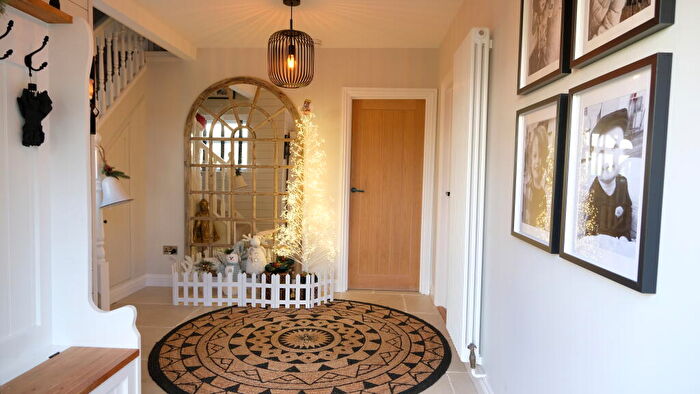 4 Bedroom Detached House For Sale In Chapel Lane, St Margaret's At Cliffe, CT15