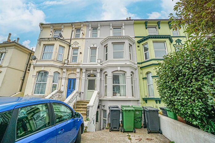 1 Bedroom Flat For Sale In Elphinstone Road, Hastings, TN34