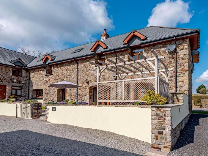 3 Bedroom Barn Conversion For Sale In South Tawton, Okehampton, EX20