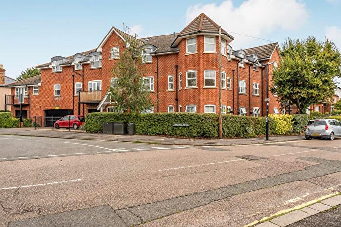 2 Bedroom Apartment For Sale In Burnham Court, Furze Platt, Maidenhead, SL6