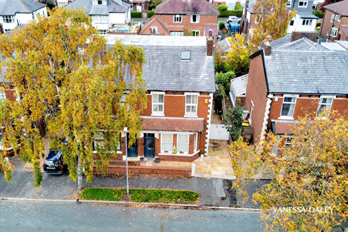 5 Bedroom Semi Detached House For Sale In Harrison Road, Preston, PR2