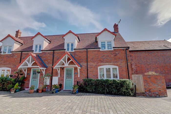 2 Bedroom Semi-Detached House For Sale In High Street, Princes Risborough, Buckinghamshire, HP27
