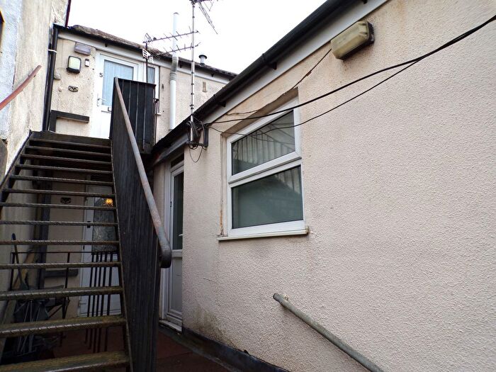 Studio To Rent In Pitcroft Lane, Portsmouth, PO2