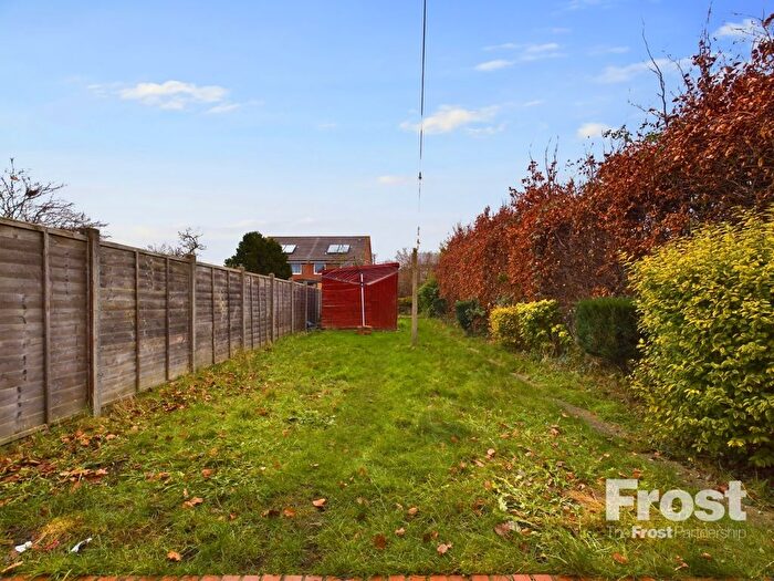 3 Bedroom Terraced House For Sale In Station Crescent, Ashford, Surrey, TW15