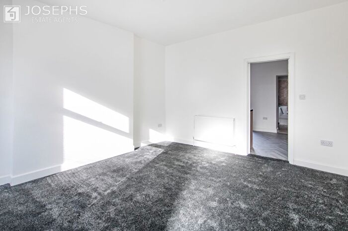 1 Bedroom Terraced House To Rent In Oxford Grove, Bolton, BL1