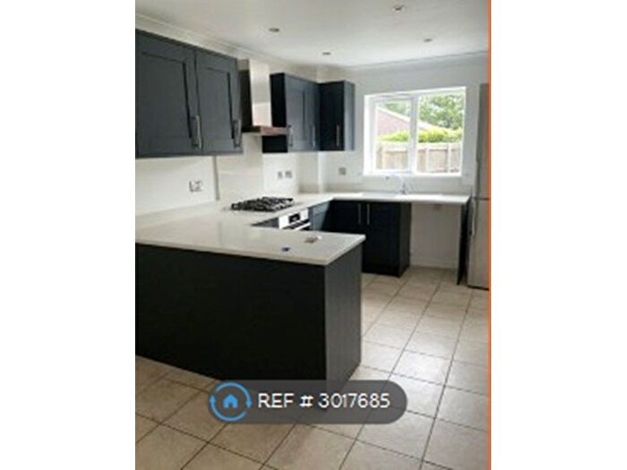 4 Bedroom Detached House To Rent In East Of England Way, Peterborough, PE2