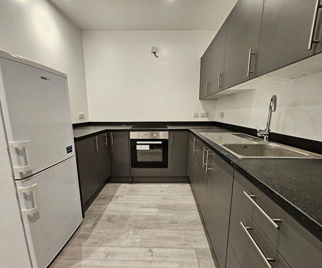 Studio To Rent In High Street, London, SE20