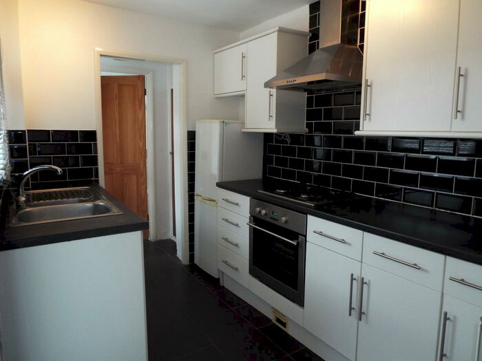 3 Bedroom Terraced House To Rent In Cecil Road, Gravesend, DA11