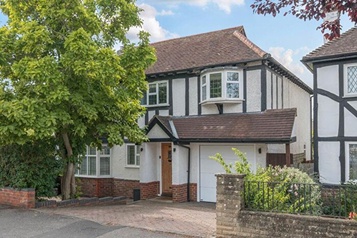 5 Bedroom Detached House For Sale In Whitehorse Drive, Epsom, KT18