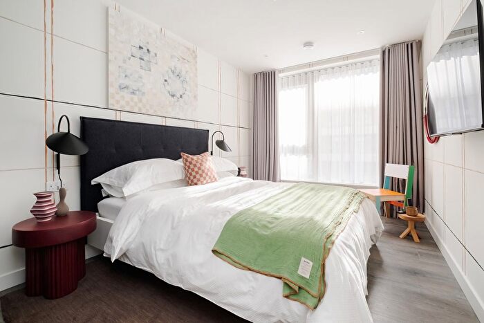 2 Bedroom Flat To Rent In Cherry Park Lane, London, E20