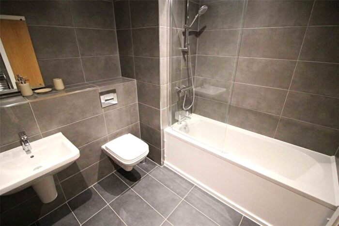 2 Bedroom Apartment To Rent In Oxid House, Newton Street, Manchester City Centre, Manchester, M1