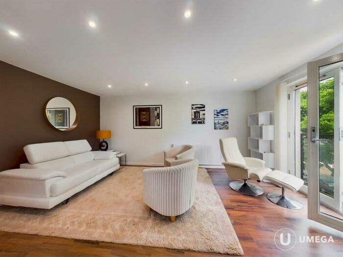 2 Bedroom Flat To Rent In New Street, Musselburgh, East Lothian, EH21