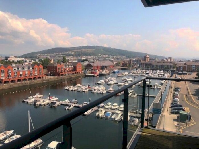 2 Bedroom Flat To Rent In Trawler Road, Maritime Quarter, Swansea, SA1