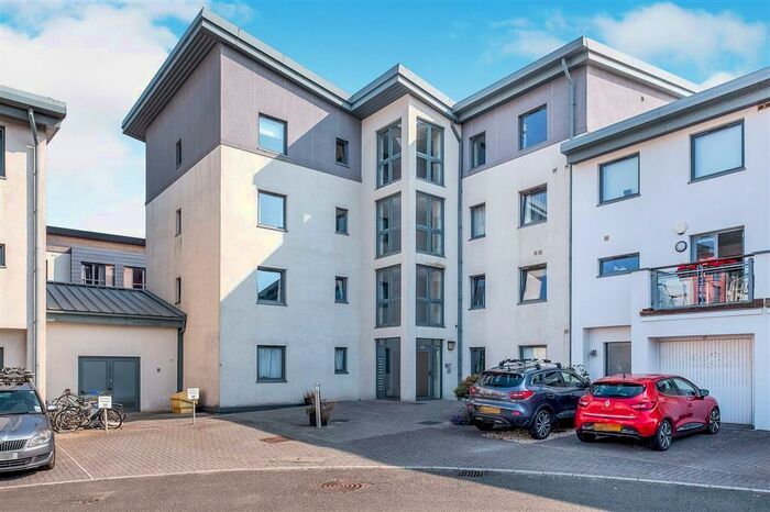 2 Bedroom Apartment To Rent In St Catherines Court, Maritime Quarter, Swansea, SA1