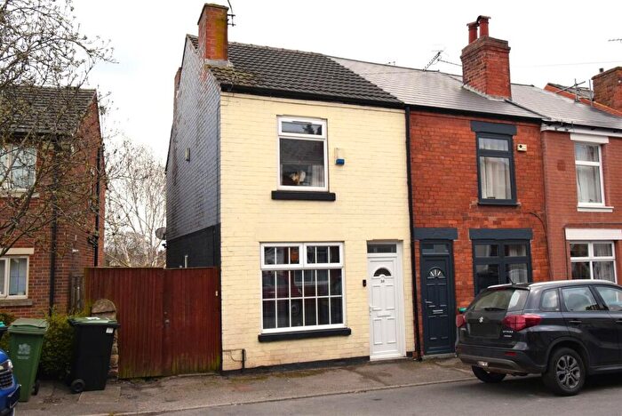 2 Bedroom End Of Terrace House For Sale In Jennison Street, Mansfield, NG19