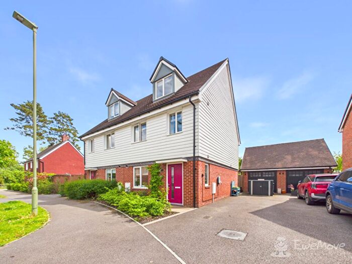 3 Bedroom Semi-Detached House For Sale In Chandler Drive, Bordon, GU35