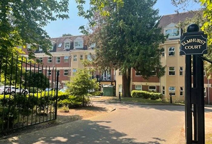 2 Bedroom Flat To Rent In Elmhurst Court, Heathcote Road, Camberley, GU15