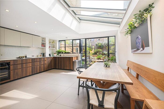 4 Bedroom Terraced House For Sale In Shelgate Road, London, SW11