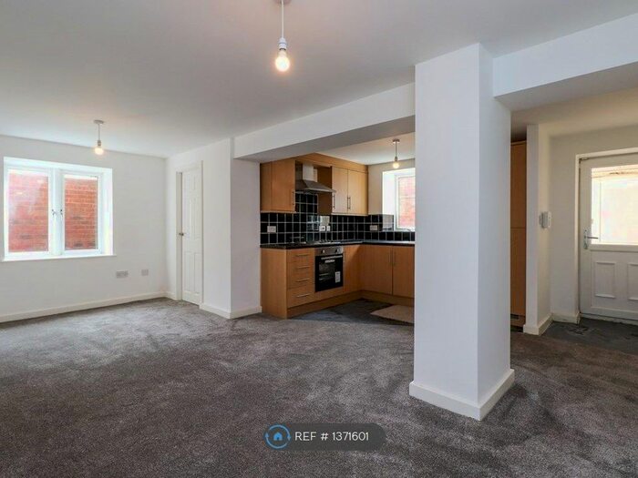 2 Bedroom Flat To Rent In The Old Chapel, Wakefield, WF1