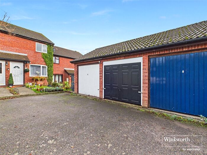 2 Bedroom Terraced House For Sale In Stable Close, Burghfield Common, Reading, Berkshire, RG7