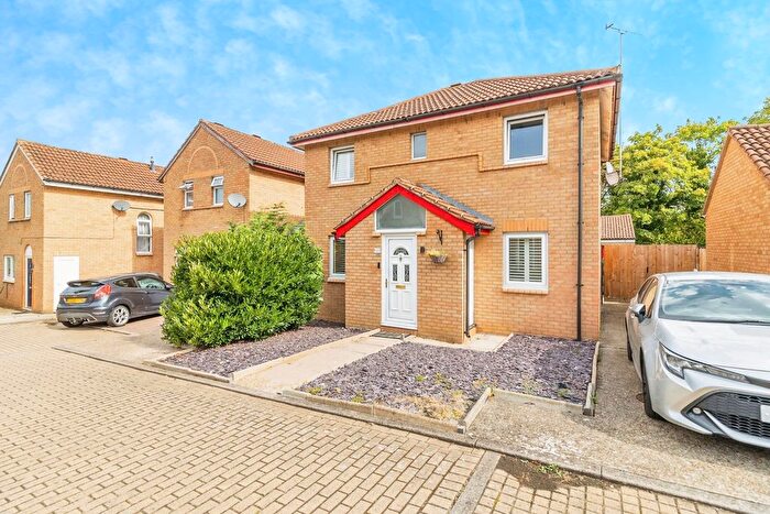 4 Bedroom Detached House For Sale In Quantock Crescent, Emerson Valley, Milton Keynes, Buckinghamshire, MK4