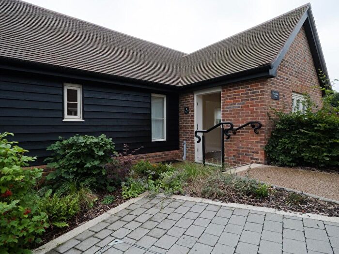 1 Bedroom Retirement Property For Sale In Broomfield House, Kings Square, Ledian Gardens, Maidstone, Kent, ME17