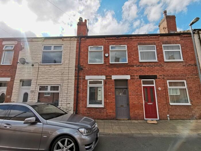 2 Bedroom Terraced House To Rent In Smawthorne Avenue, Castleford, WF10