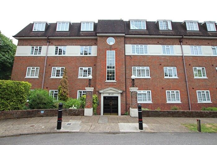 2 Bedroom Flat To Rent In Herga Court, Harrow, HA1