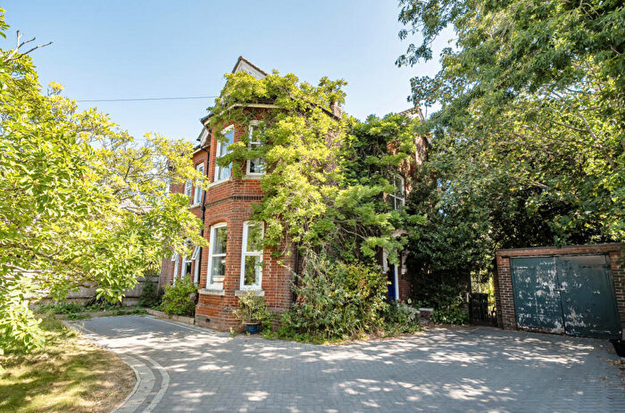 5 Bedroom Detached House For Sale In Hill Lane, Shirley, Southampton, Hampshire, SO15