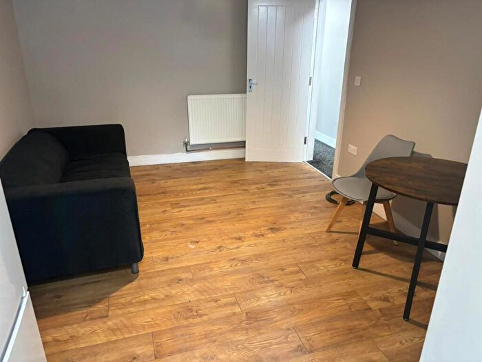 3 Bedroom House To Rent In Gloucester Road, Bristol, BS7