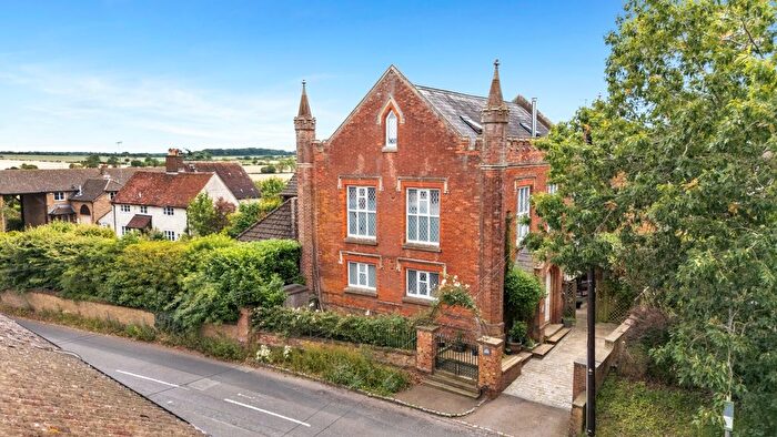 4 Bedroom Detached House For Sale In Toddington Road, Tebworth, LU7