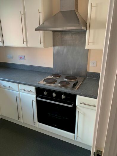 2 Bedroom Flat To Rent In Macfarlane Chase, Weston-Super-Mare, BS23