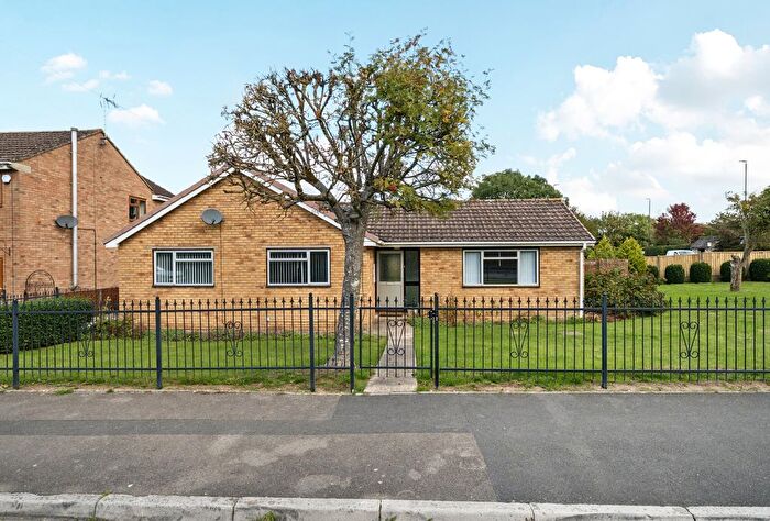 3 Bedroom Bungalow For Sale In Brisbane, Stonehouse, Gloucestershire, GL10