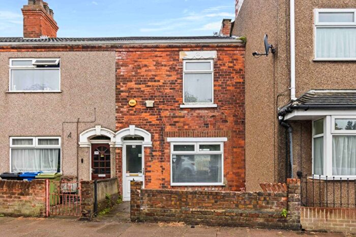 3 Bedroom Terraced House For Sale In Haven Avenue, Grimsby, DN31