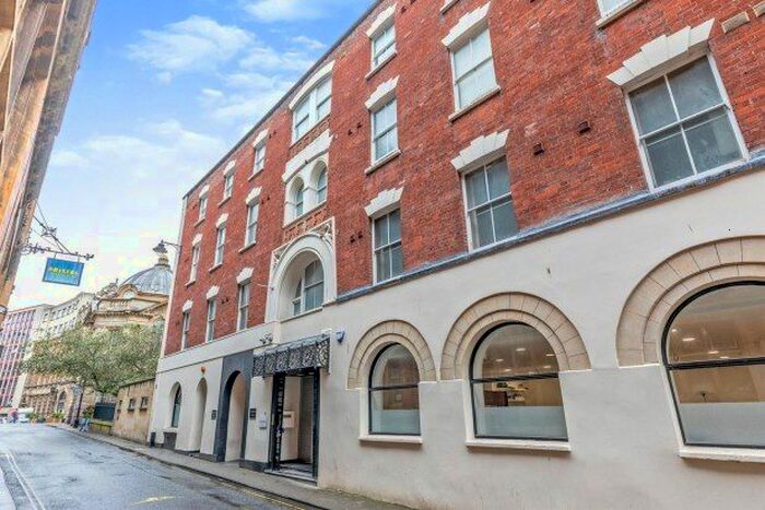 1 Bedroom Flat To Rent In Crusader House, Bristol, BS1