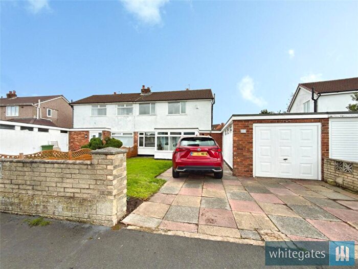 3 Bedroom Semi Detached House For Sale In Hayes Drive, Melling, Liverpool, Merseyside, L31