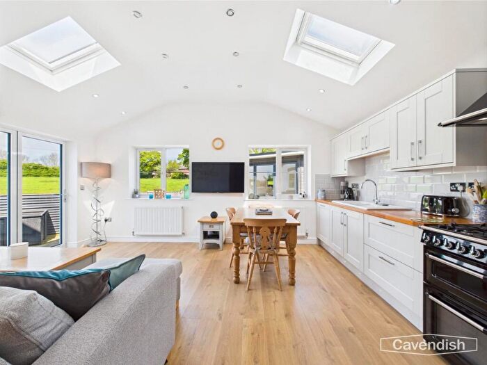 4 Bedroom House For Sale In Hawarden Road, Penyffordd, CH4